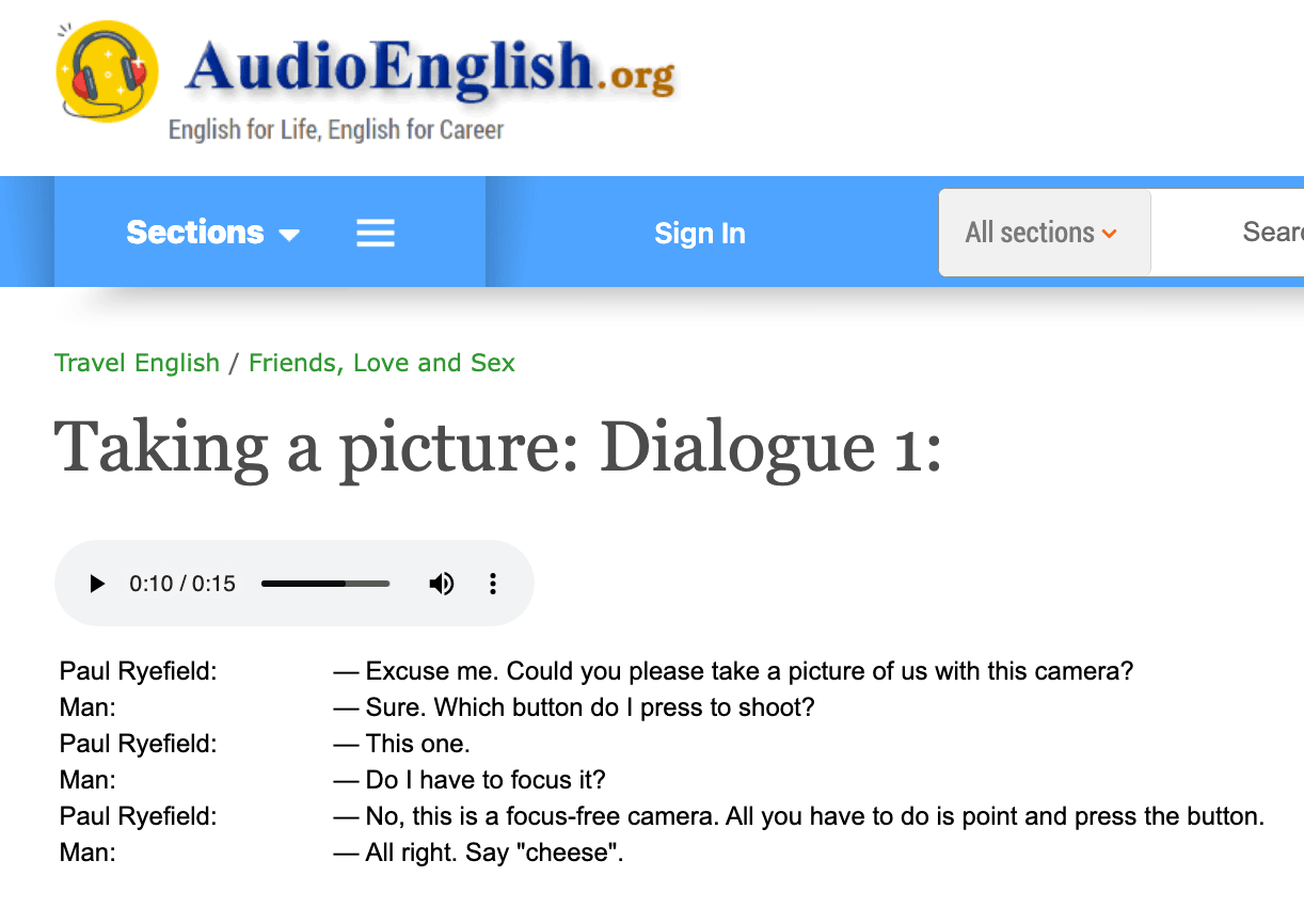 Captura de pantalla de la página web AudioEnglish.org mostrando un diálogo en inglés con un reproductor de audio.