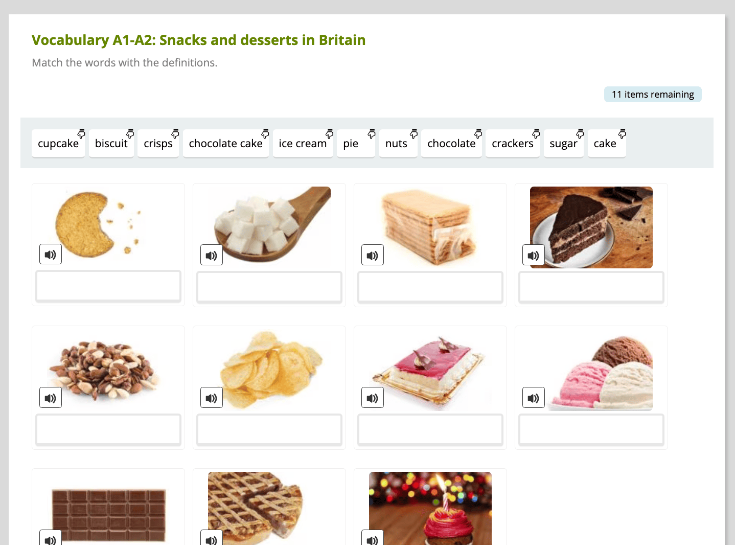 Ejercicio de emparejamiento de vocabulario en inglés de snacks y postres británicos con imágenes.